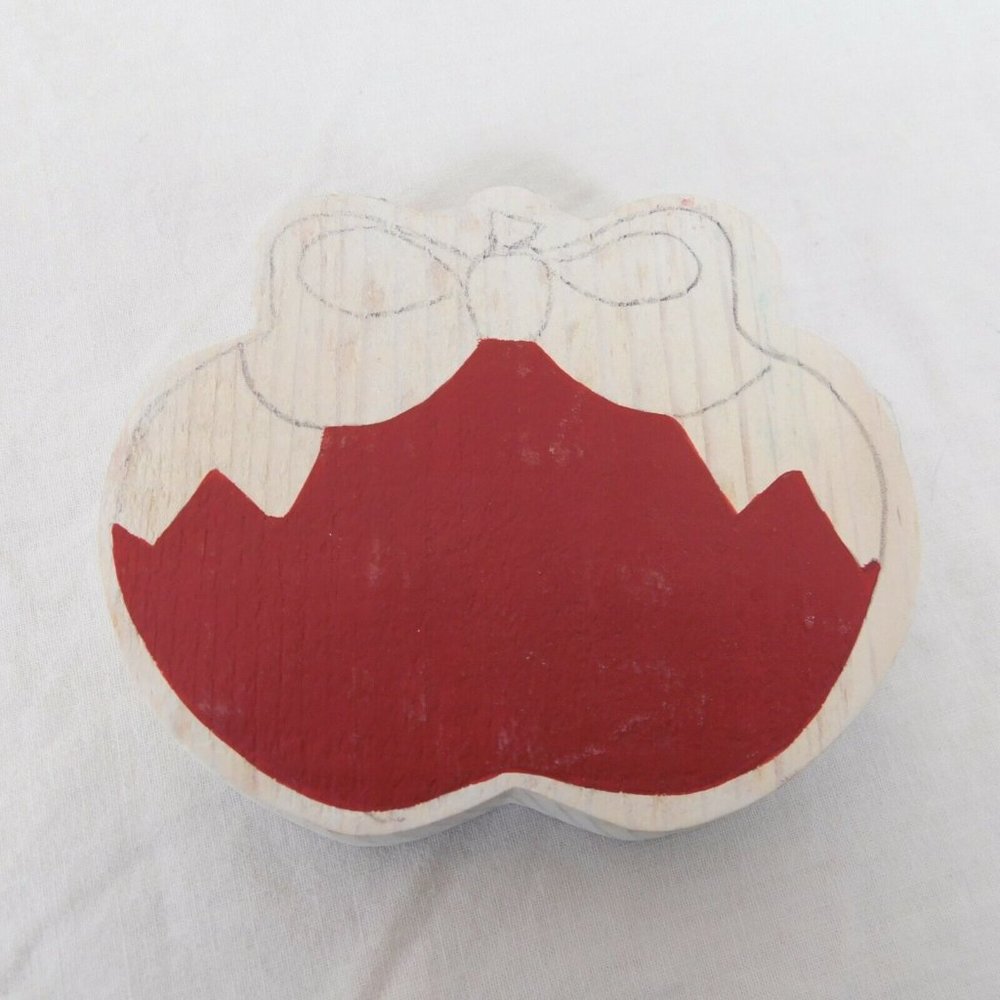 Wood Ornaments Lot of 3 Partially Painted Red Bow Crafts 3.5" x 4.5" x .75" - Picture 6 of 7